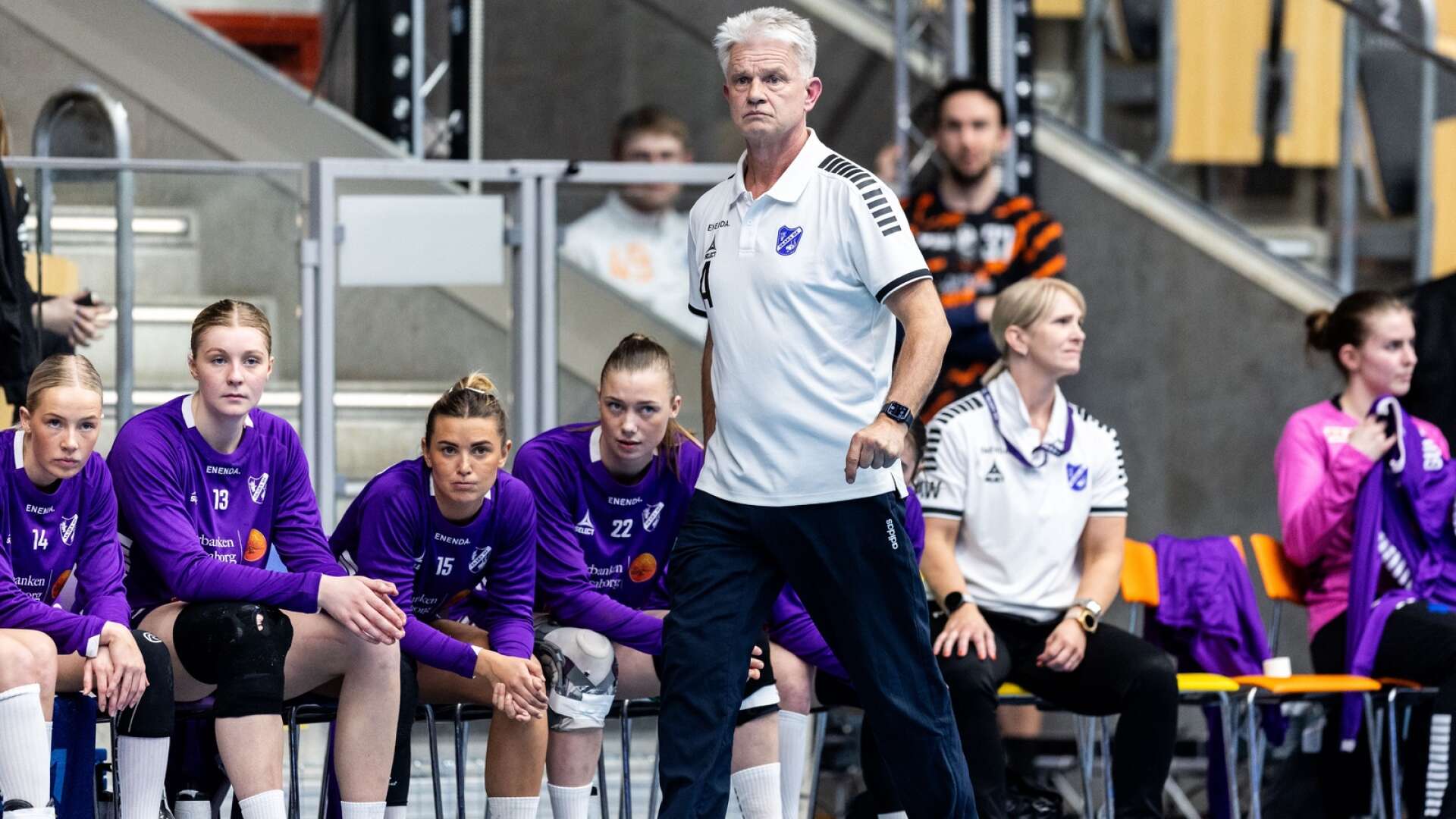 Magnus Frisk är årets tränare i Handbollsligan dam.