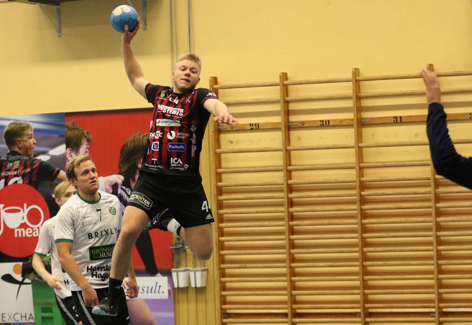 SLA Country kan fira jul som serieledare ”Brukar inte förlora när