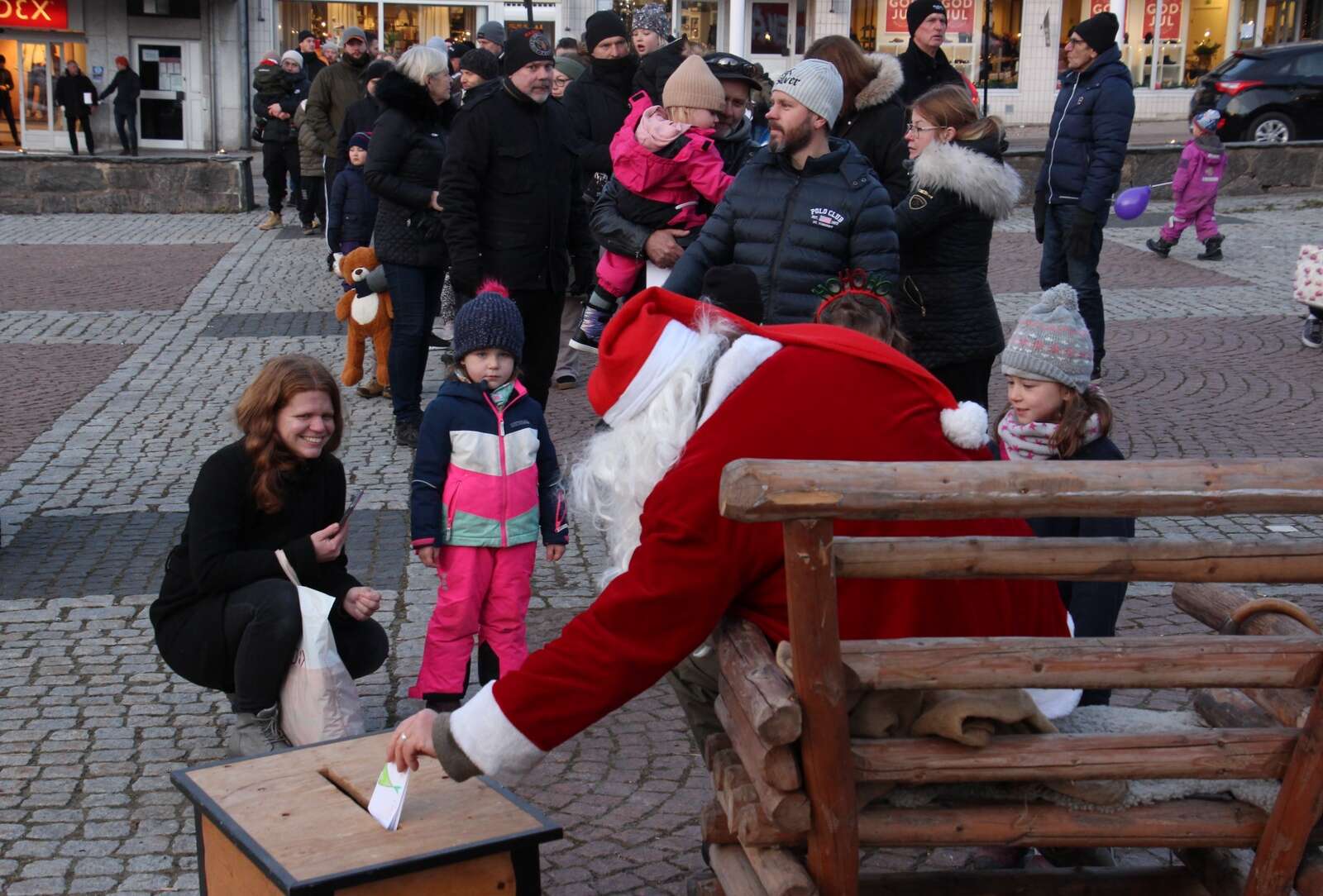 Traditionell skyltsöndag med vissa nya inslag SäffleTidningen