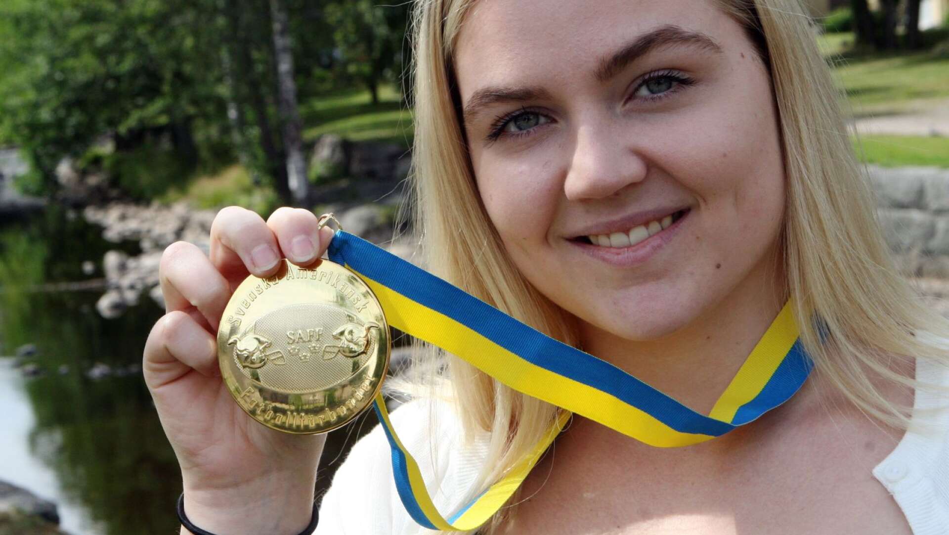 Alma Gustafsson från Filipstad ingick i Carlstad Crusaders lag som tog SM-guld under den gångna helgen efter en seger i SM-finalen över Örebro.