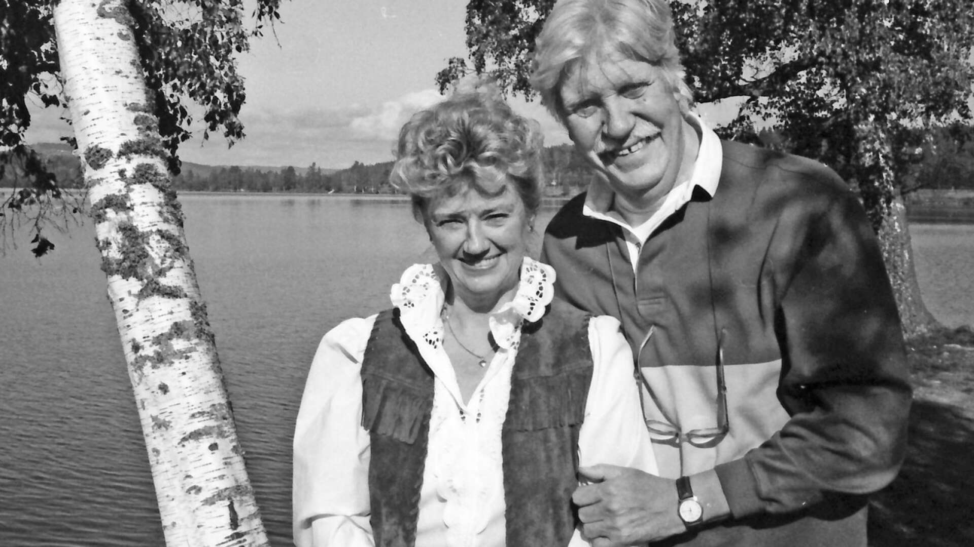 På sensommaren 1994 presenterade Gunnel Eklund i sällskap av regissören Åke Lindström planerna på en musikal i Svanskog. Den skulle handla om John Brynteson – Guldkungen – och planerna blev så småningom också verklighet.