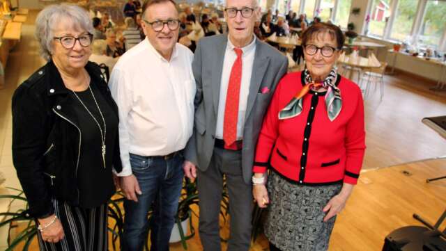 PRO i Bengtsfors firade 60 år på Kanalgården. 

Eva-Lena Axelsson, Roger Axelsson, Mats Bergströmoch Anna Ferger.