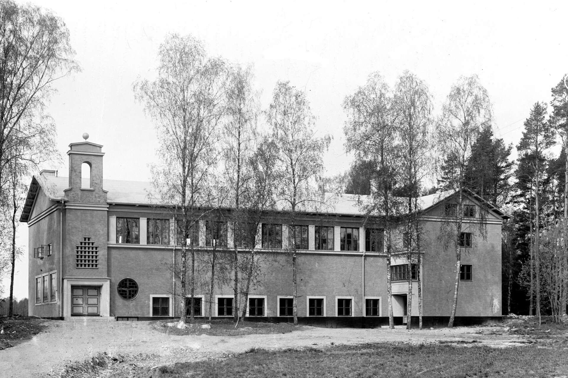 Arvika folkliga musikskola, Ingesund. 20 maj 1933.I hägnet av folkhögskolan växte Folkliga musikskolan fram 1923.