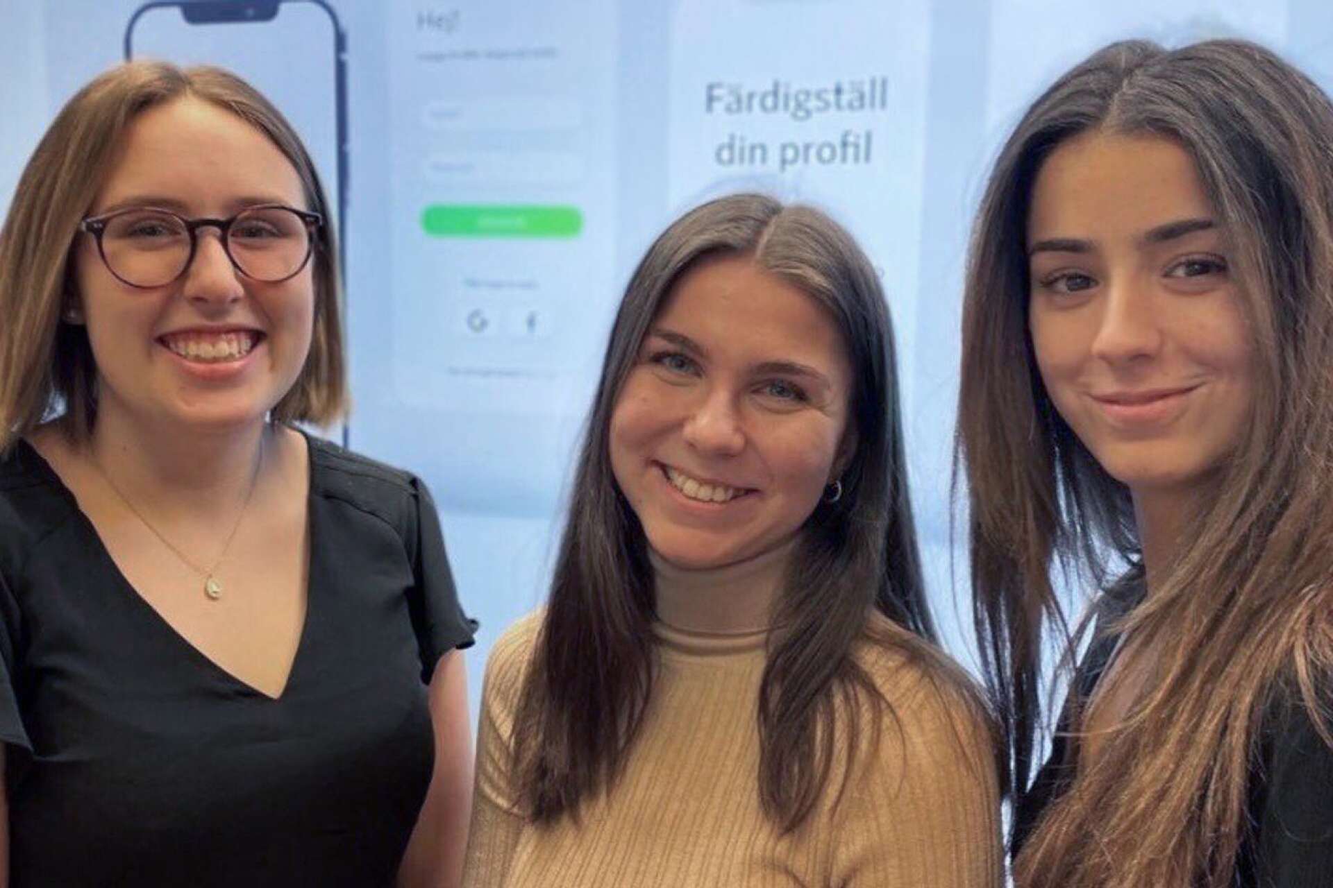 Amelia Losander, Allexandra Franc och Isra Albeatar som går på gymnasiet i Degerfors, ska göra det lättare att samåka genom sitt UF-företag.