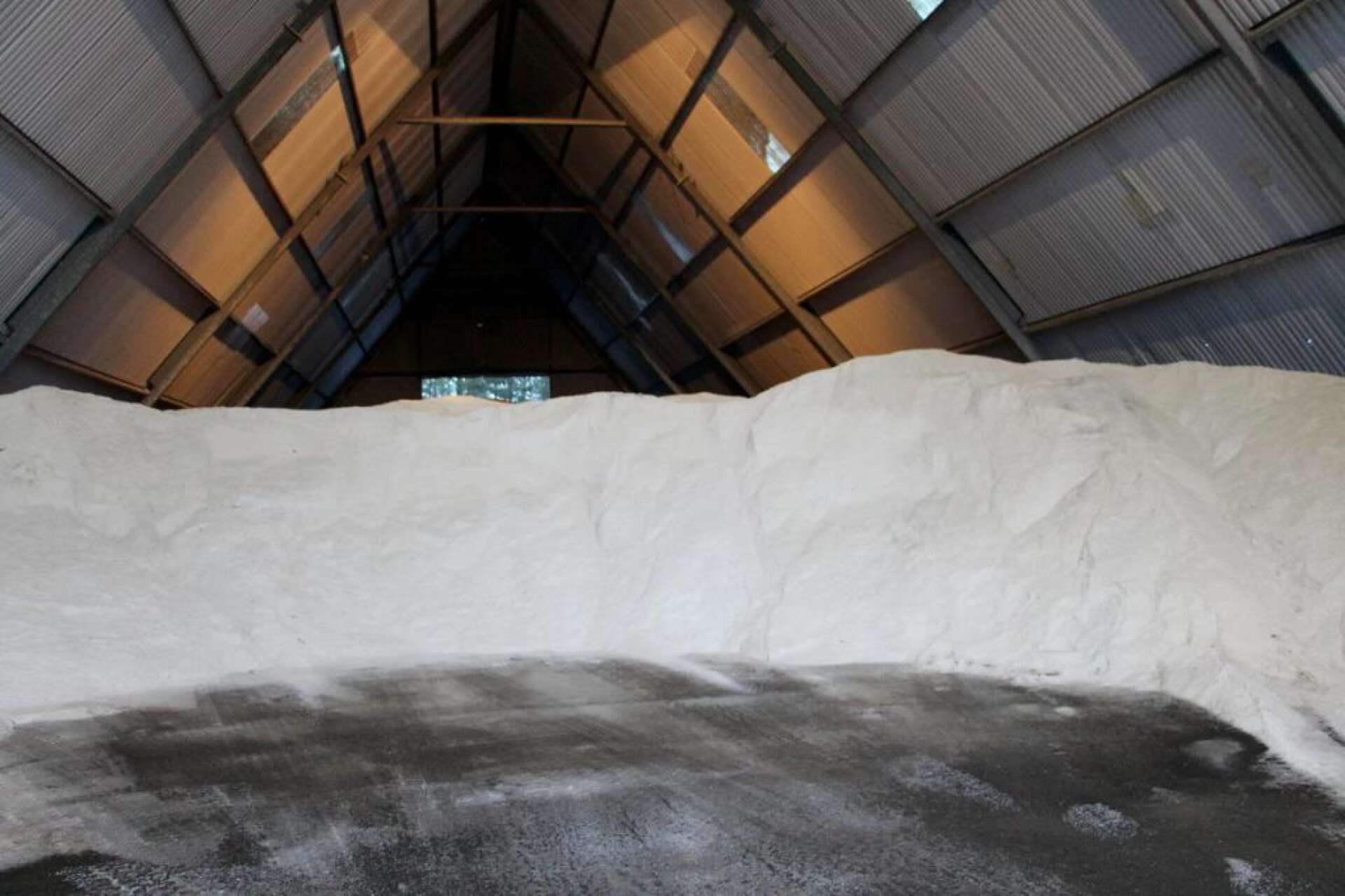 Saltladan på Svevias område används fortfarande till förvaring av salt, och även sand.