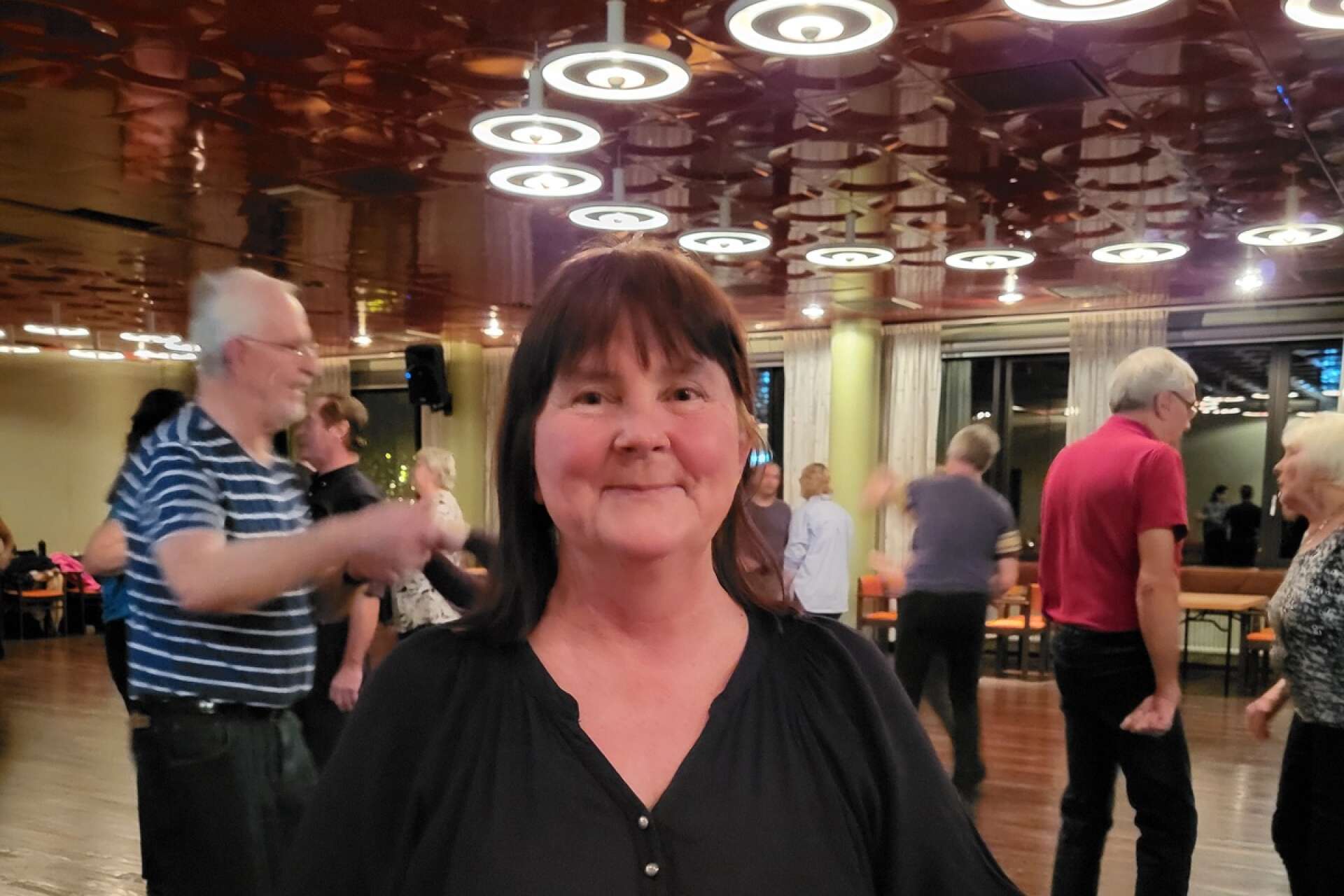 Carina Sörestam har varit med från start. Hon åker från Filipstad varje måndag för att dansa i Hällefors. 
