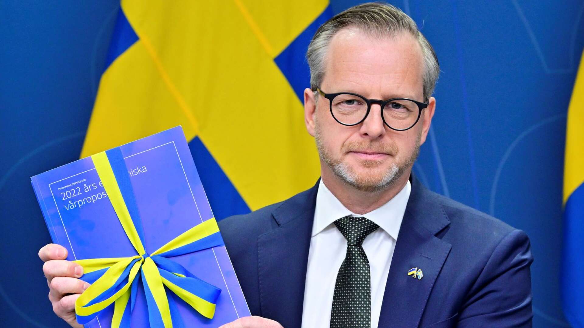 Finansminister Mikael Damberg (S) presenterar valfläskbudgeten.
