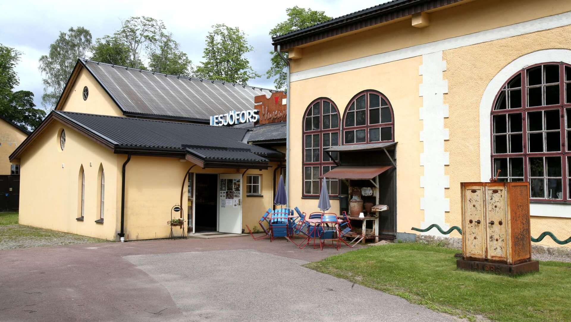 Lesjöfors museum vill in i större sammanhang, eventuellt med Värmlands museum.
