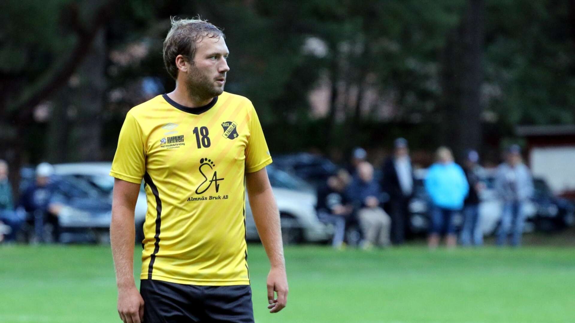 Marcus Fogelberg, tidigare spelande tränare i Norra Fågelås IF, blir ny assisterande tränare i Fröjereds IF.