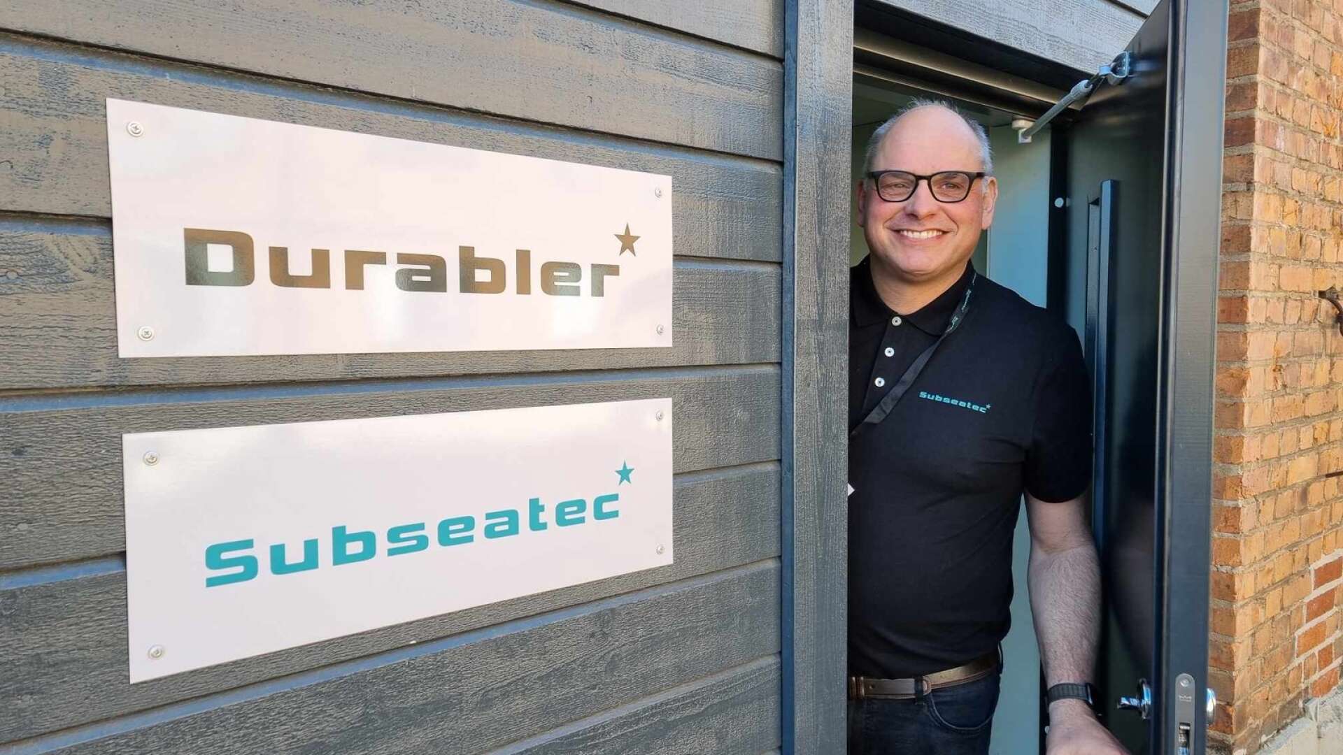 Peter Jansson är vd på Subseatec i Kristinehamn. Företaget har kunder hela världen men är tämligen okänt på hemmaplan. Företaget hoppas på att kunna ändra det och vill att unga ingenjörer väljer Kristinehamn. 