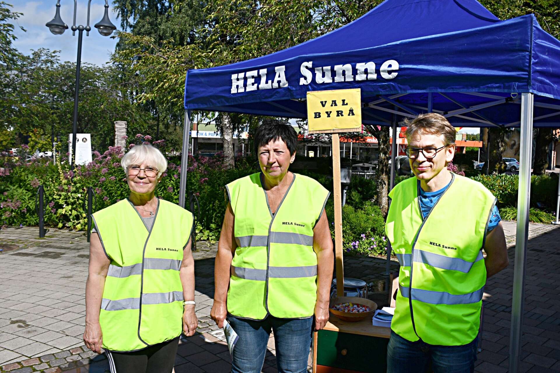 För sina åsikter till torgs. Från vänster Jelena Krönström, Anette Sätherberg och Pär Stjernberg, samtliga HS.