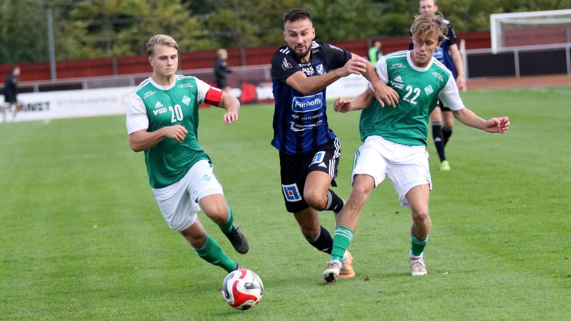 Edin Salihovic gjorde två mål mot Zenith, men det räckte inte till seger för IFK Skövde.
