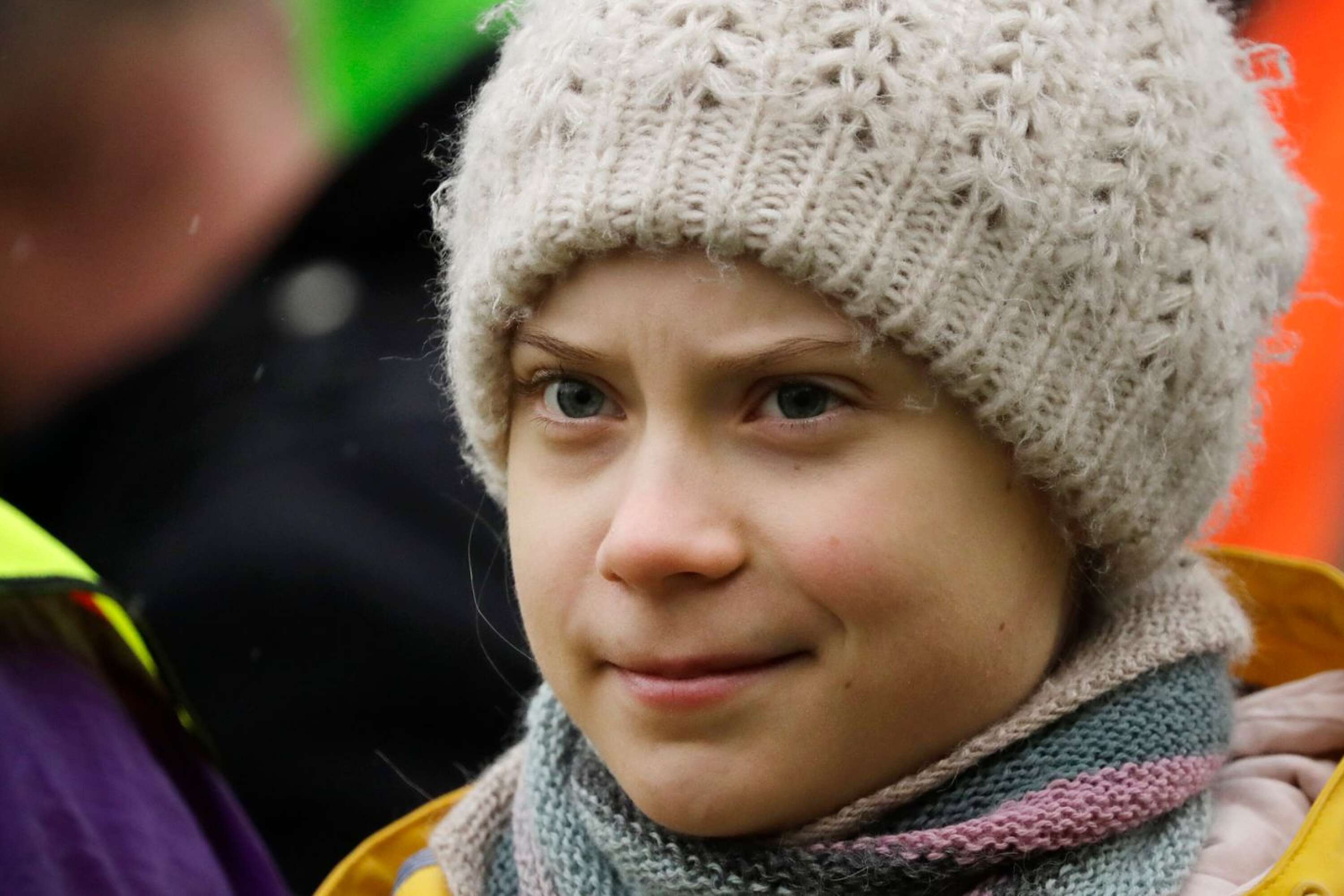 Filmen om Greta Thunberg, här under en skolstrejk i Bristol, uppskattas nå en publik på drygt 100 miljoner.