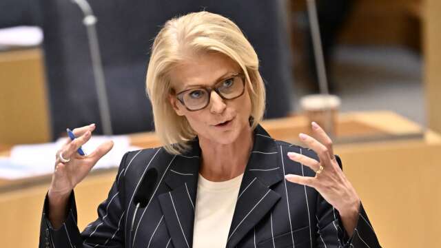 Finansminister Elisabeth Svantesson (M) under onsdagens budgetdebatten i riksdagen.