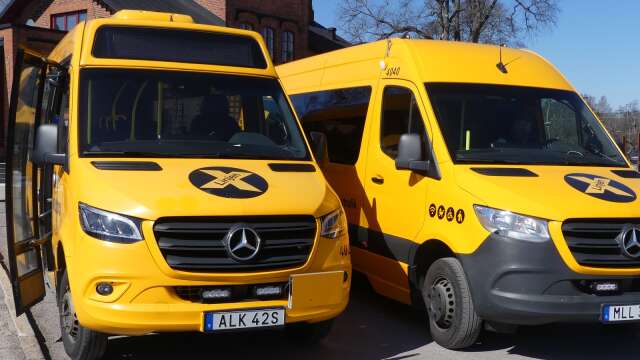 I Säffle finns anropsstyrda bussar som kallas X-linjen. Detta är något som man kan titta på även för Gullspång, enligt ett förslag i en motion. 