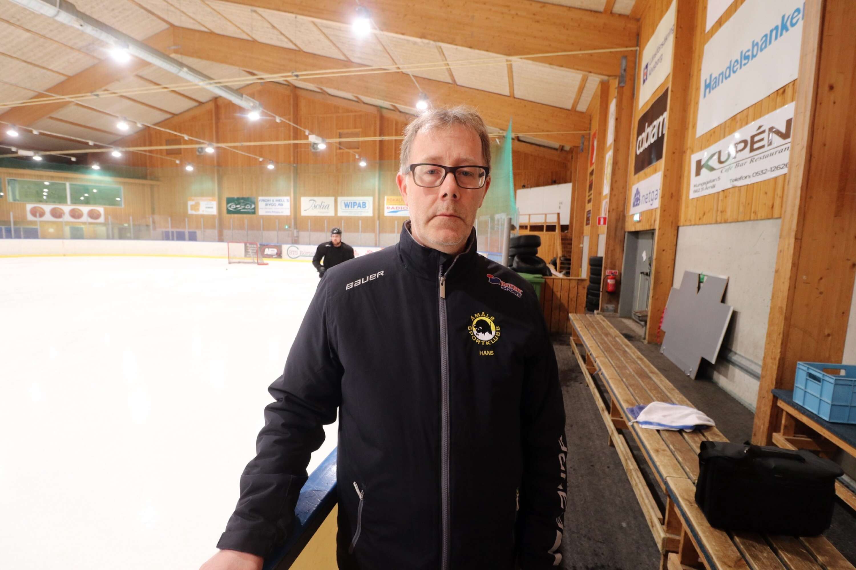 Åmåls SK uppmärksammade Hans Johansson i samband med hans 30-årsjubileum i klubben. 