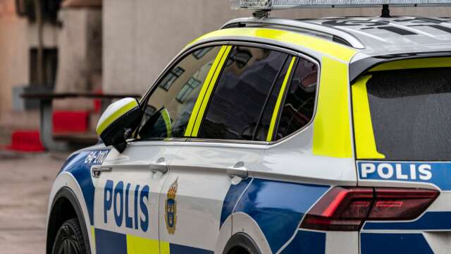 Polisen fick larm om en stulen Mercedes Sprinter i Ilanda under fredagsmorgonen. 