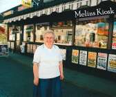 Till Inga Melins kiosk vallfärdade många skolungdomar genom åren, för att köpa godis på rasten.
