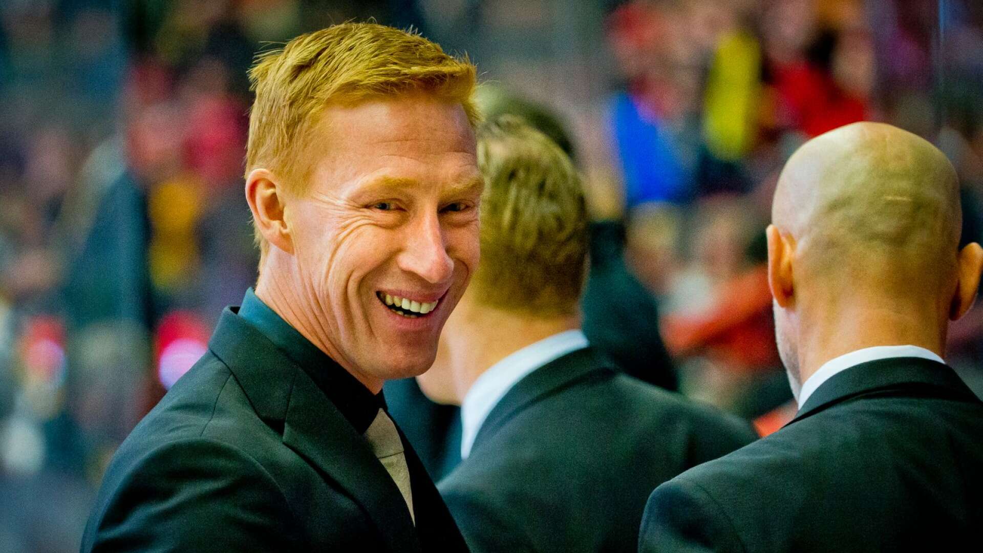 Efter två och en halv säsong i Örebro lämnar Jörgen Jönsson Närke för en roll som assisterande tränare i Davos.