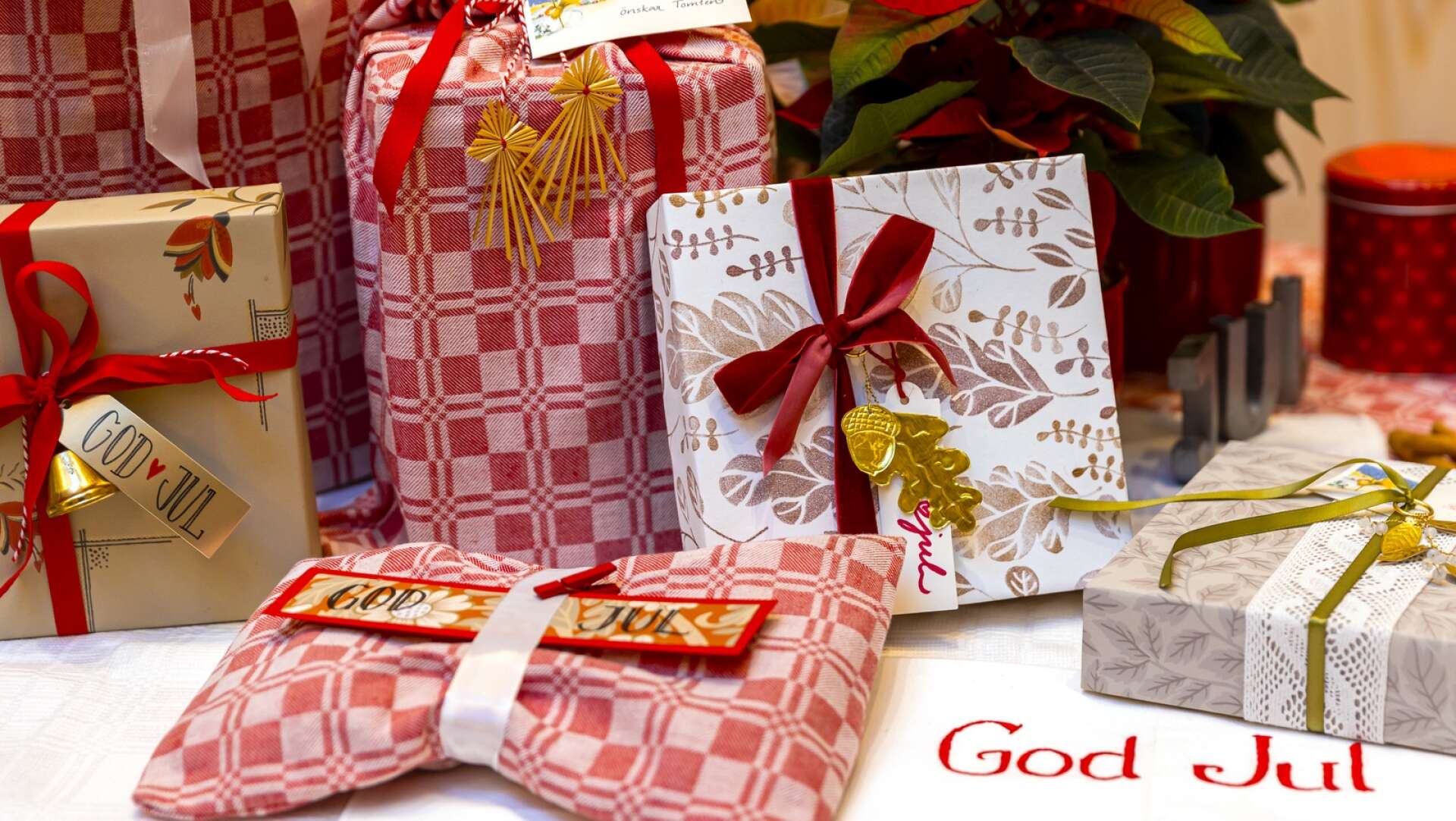 Presentkort, värdecheckar – men också vinterfest, julbord och överraskning • ”Givet visa uppskattning”