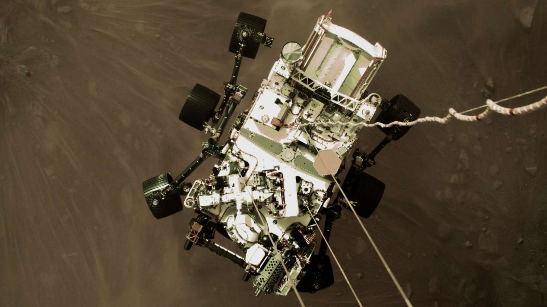 Marsbilen Perseverance firades ned på Marsytan den 18 februari.