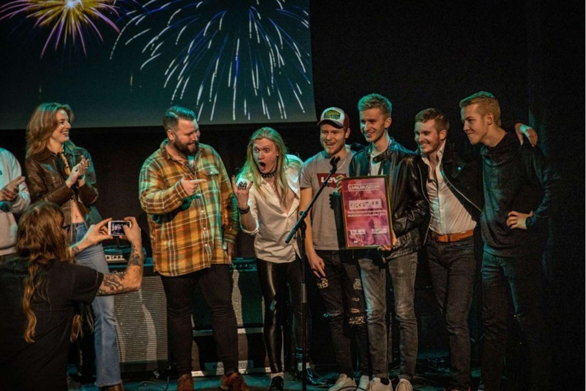 Kickstiff vann distriktsfestivalen i Livekarusellen och är nu klart för Sverigefinal i tävlingen som Studiefrämjandet arrangerar varje år.