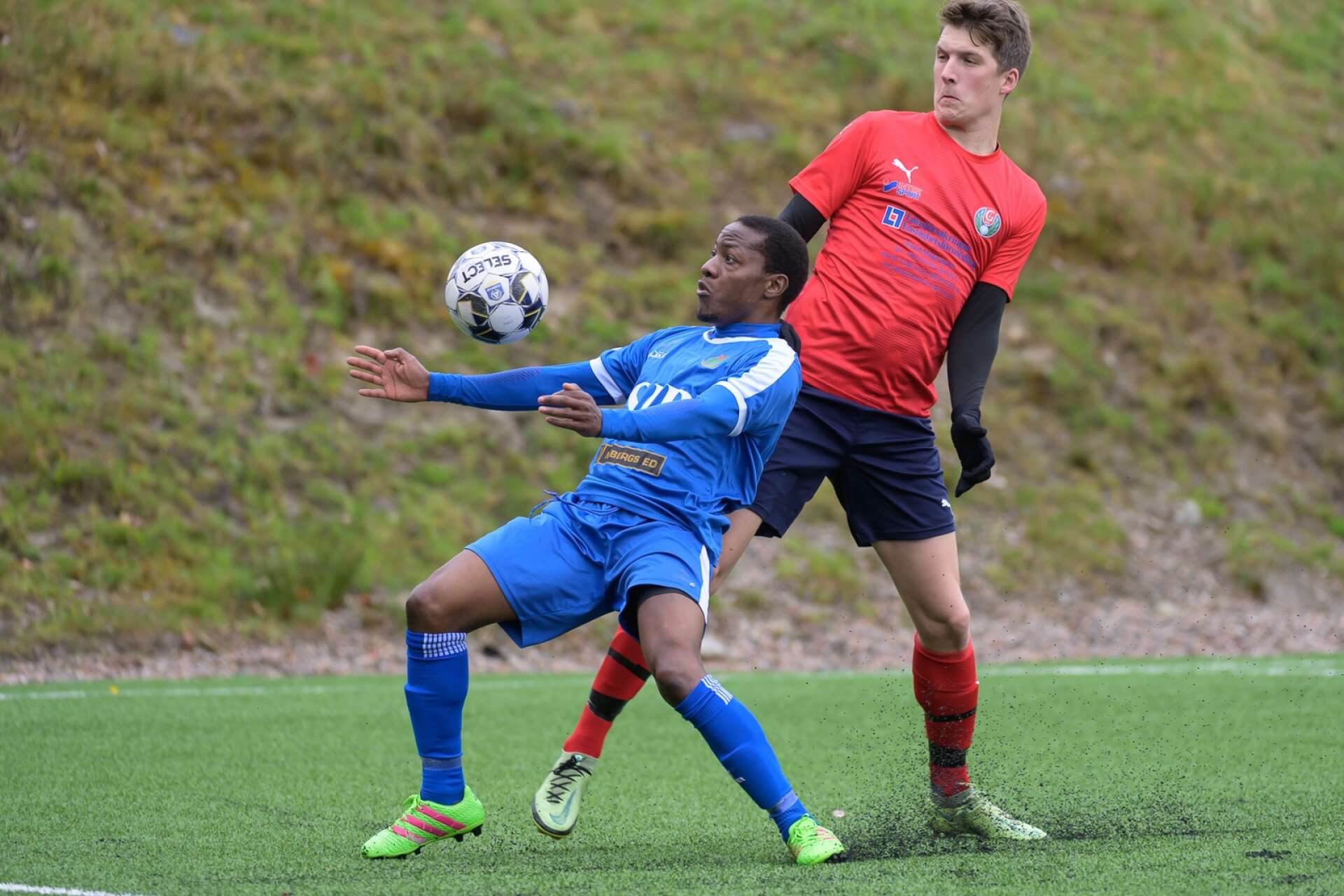 Ahmed Ziku Jaggwe gjorde mål för sitt Eds FF i segern mot IFK Åmål.