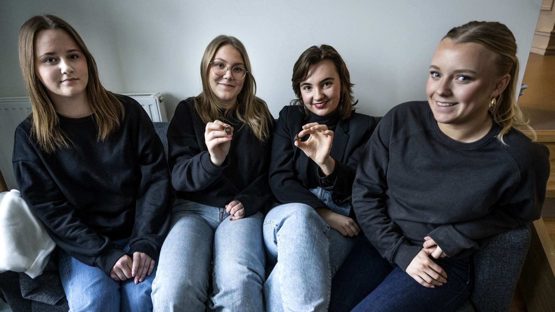 Julia Thoresson, Ida Nävehed, Tania Eriksson och Mina Nävehed var nervösa innan de hade presenterat sin idé, men nöjda med hur det gick och peppade på att fortsätta utveckla sitt UF-företag.