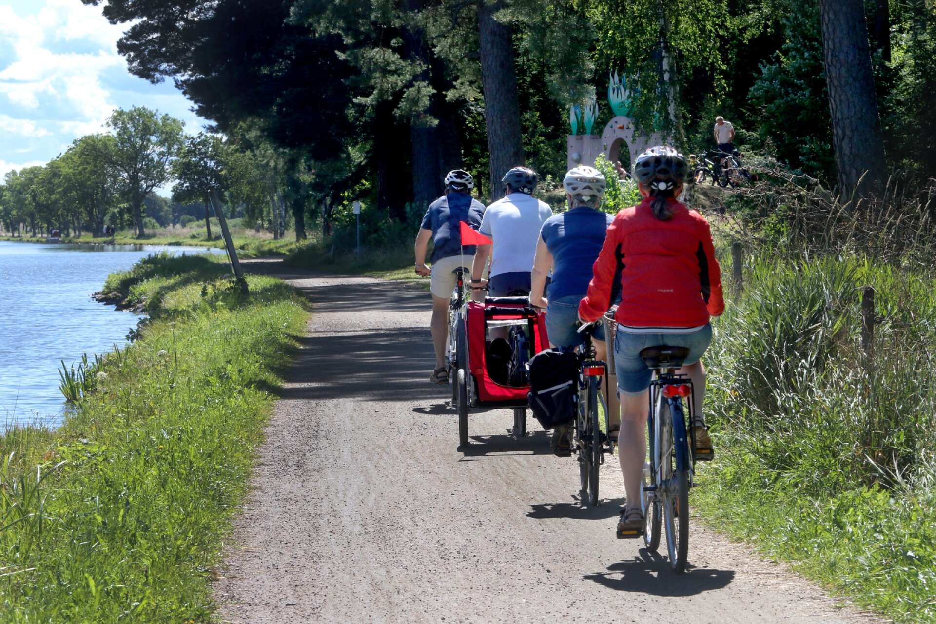 Göta kanal blir en nationell cykelled.