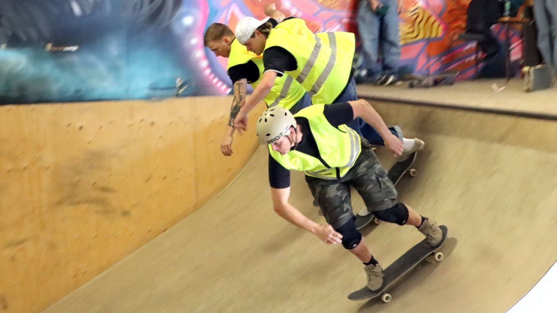 Skövde skateboardförening anordnade tävlingen Skatefest. En sommartävling som lockar folk från när och fjärran.