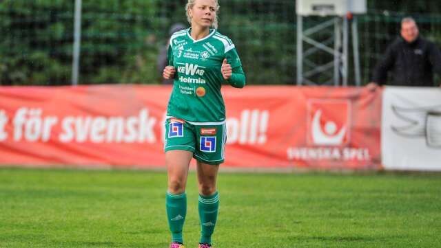 Emma Sahlström har förlängt sitt kontrakt med Mallbacken.