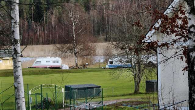 Campingverksamheten i anslutning till Strandvallen och Torsö bygdegård är den största inkomstkällan för Torsö BIF. Föreningen har fram tills nu arrenderat marken där de har Torsö camping, nu köper de den av Skara stift.