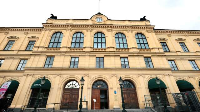 En 37-årig man från Säffle häktades på tisdagen vid Värmlands tingsrätt.