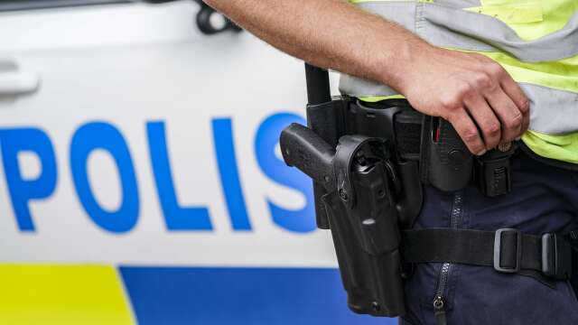 Polisen fick kontrollera en vinglig bilist i centrala Åmål, som nu misstänks för drograttfylleri.