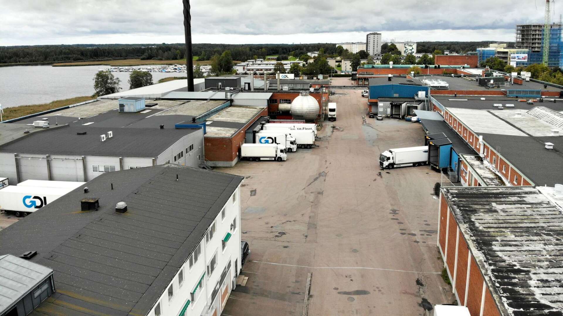 Coop Värmland har sålt ytterligare mark vid Tullholmsviken.