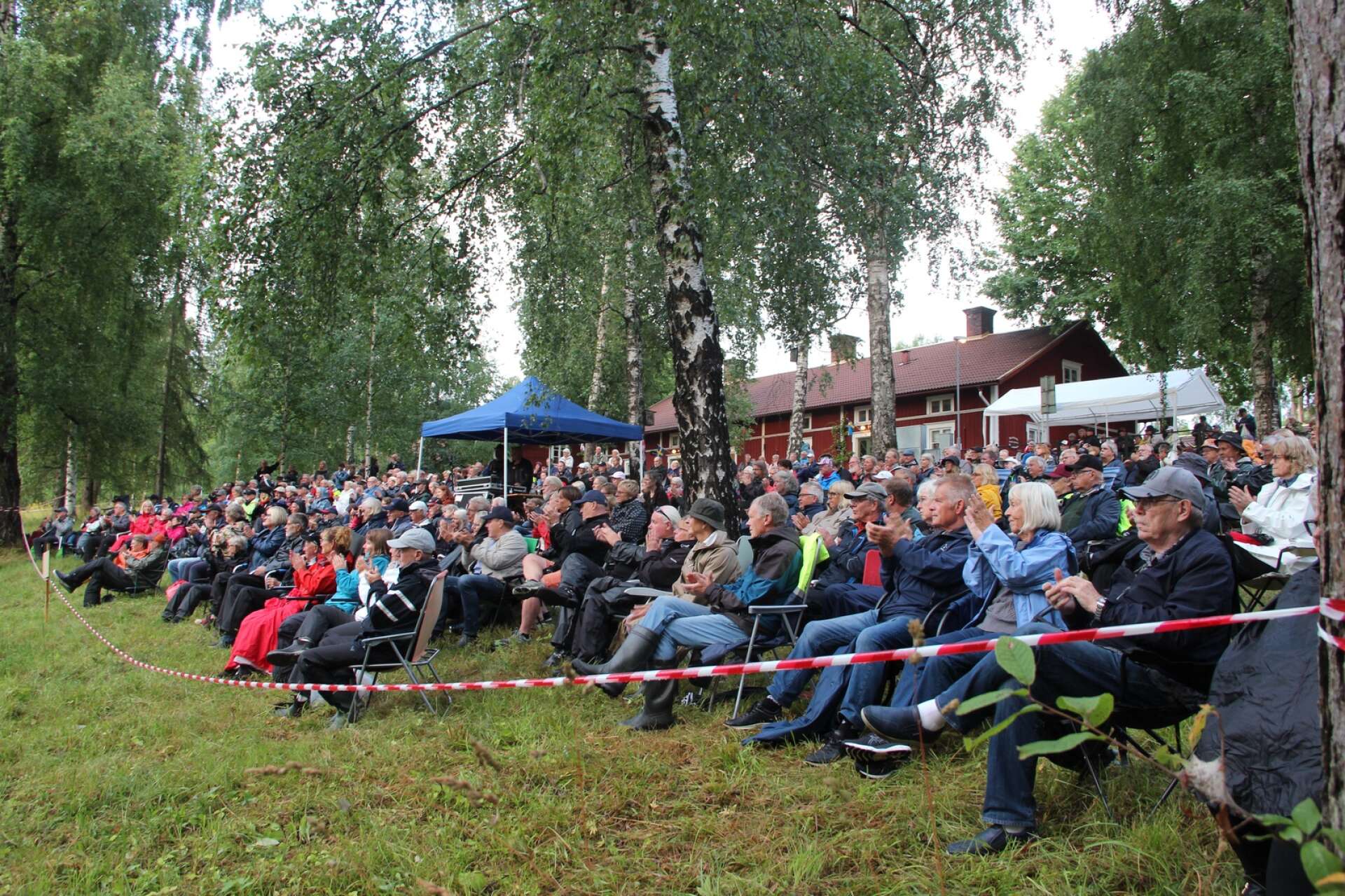 Den trettionde, och sista, Packmopedsturnén gör för 2022 års upplaga sitt sjätte stopp på Berget i Degerfors.