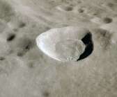 Kratern Ventris M på månens baksida.