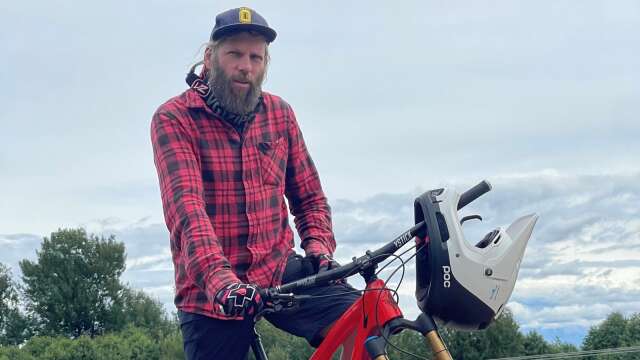 Magnus Hedlund har både jobbat och engagerat sig ideellt på Sunne ski &amp; bike. 