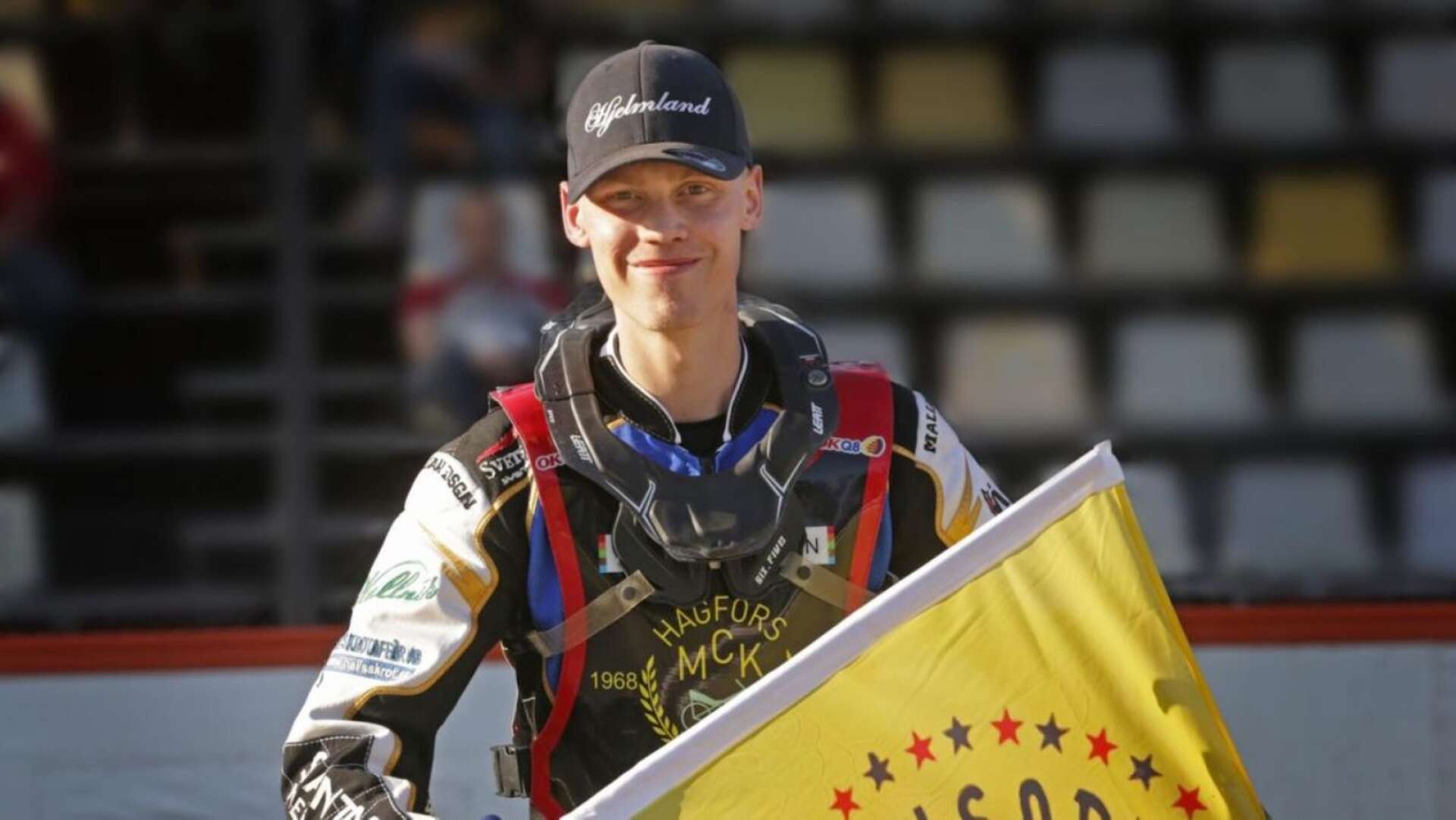Filip Hjelmland kör för Valsarna även 2019.