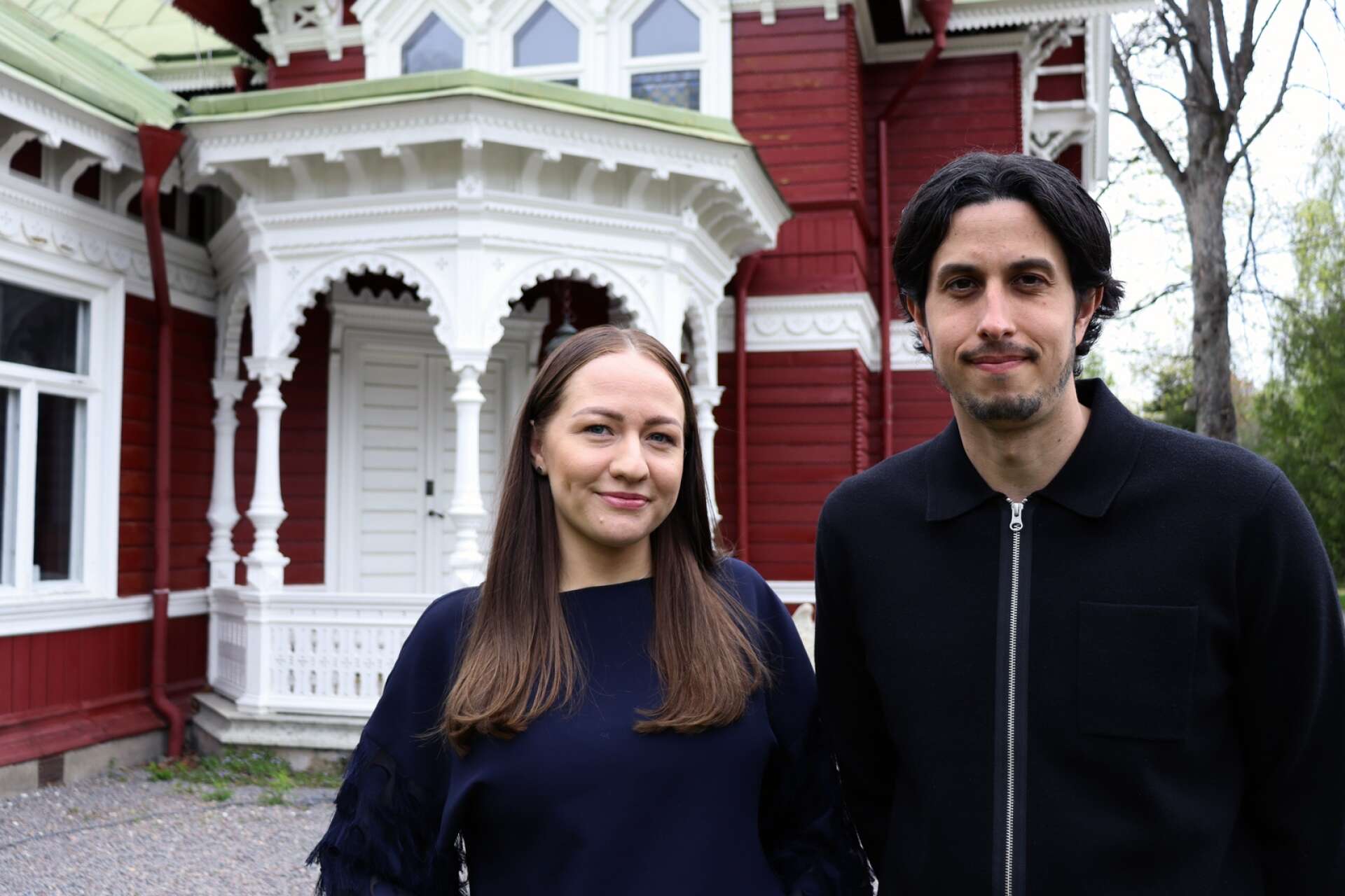 Charlotte Johansson och Fredrik Göransson köpte Wallnerska villan 2019.