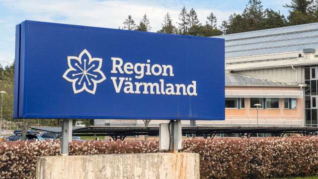 Region Värmland döms att betala nästan 1,3 miljoner i avgift för en otillåten upphandling av presentkort till personalen.