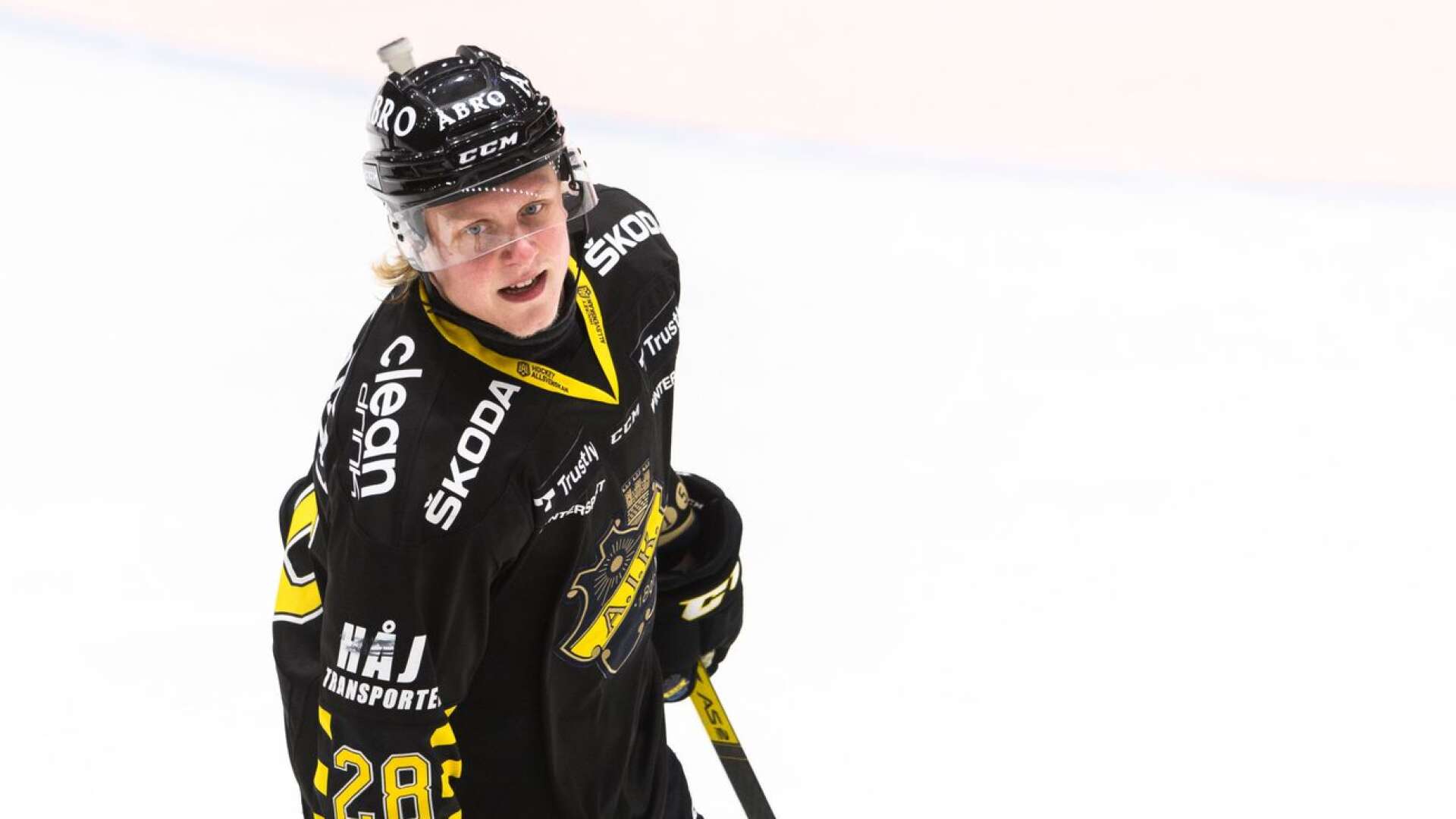 Förre FBK-forwarden Fabian Zetterlund är just nu utlånad till AIK från New Jersey Devils. 