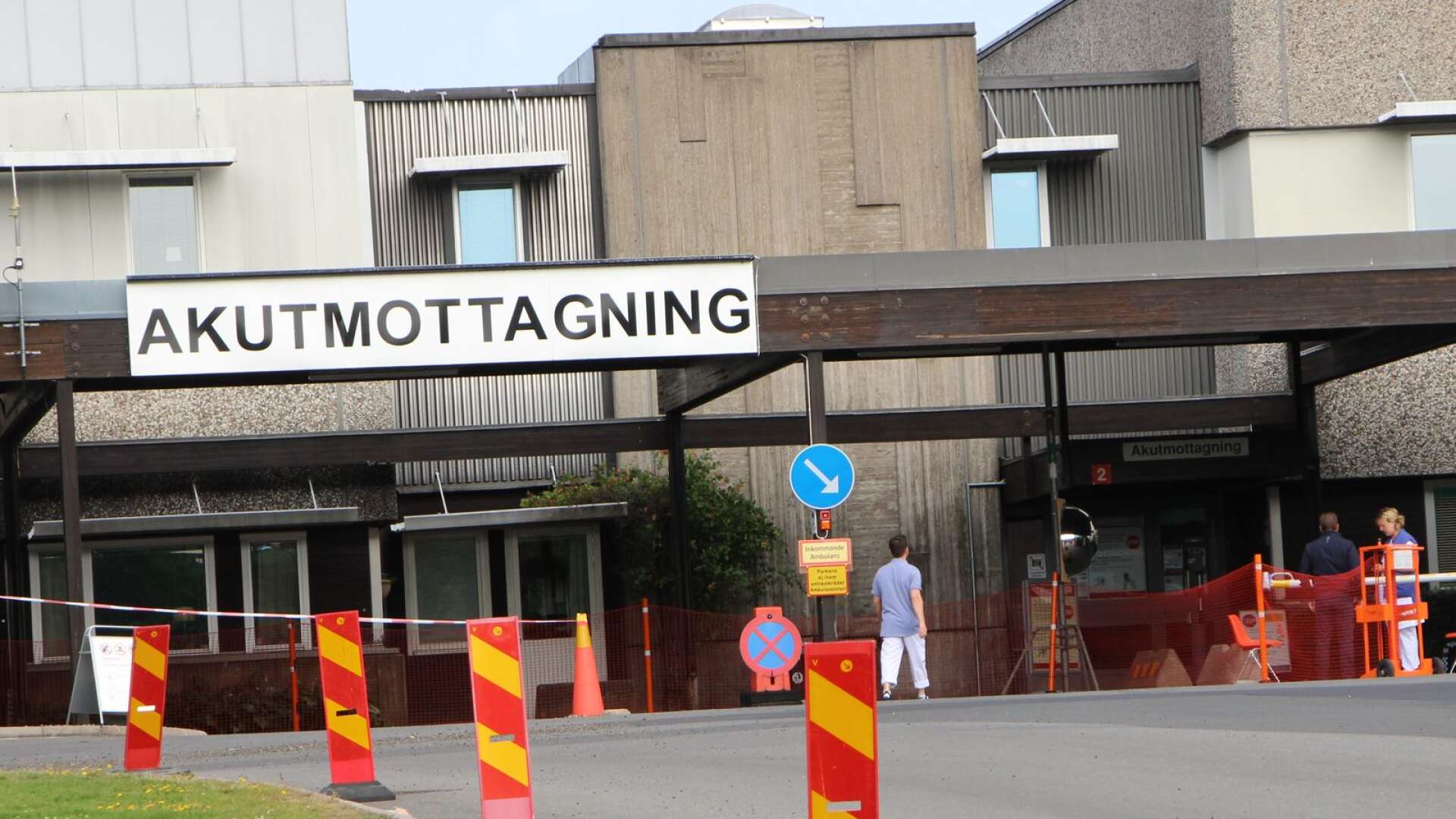 Totalt vårdas fem patienter för covid-19 på Skaraborgs sjukhus under tisdagen.