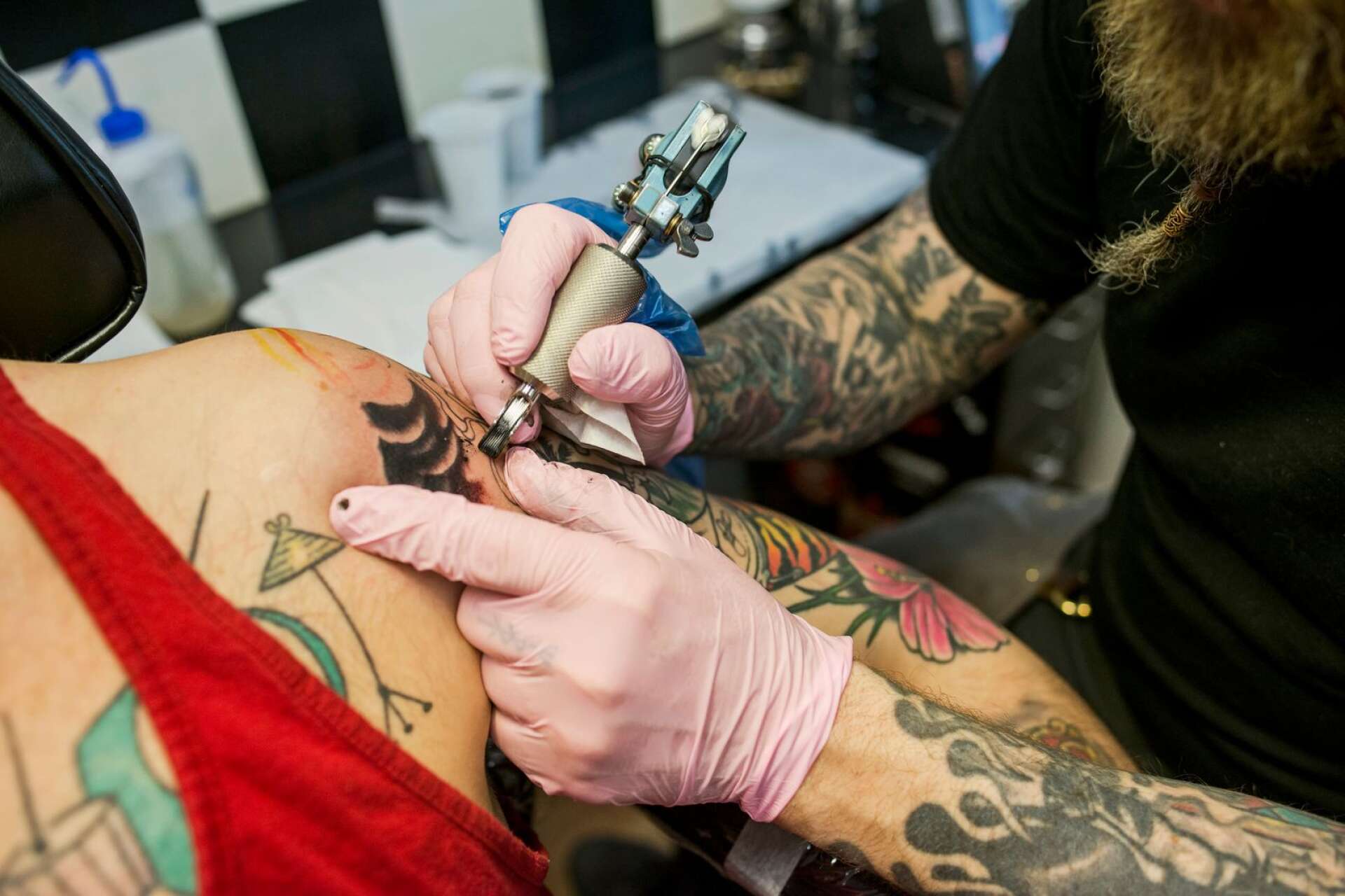 Under två dagar anordnas tatueringsmässan Wermland Ink på Nöjesfabriken i Karlstad.