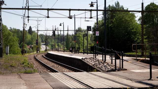 Nu går tågen som vanligt igen från Degerfors station.