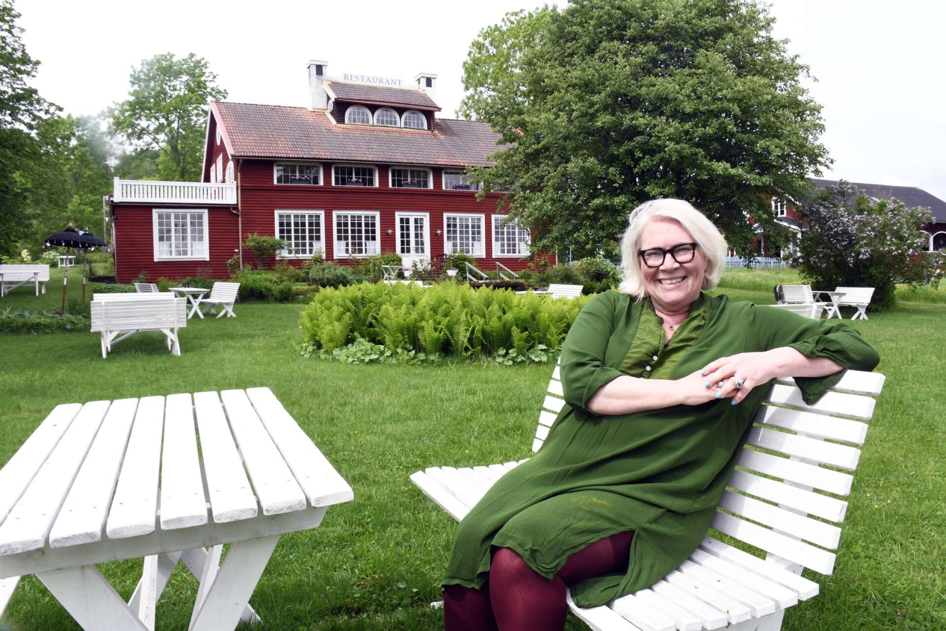 Maria Amneteg på Sillegården i Västra Ämtervik menar att digitalt kunnande är oerhört viktigt inom turismnäringen. ”Man behöver till exempel ha koll på hur man hamnar så högt som möjligt i olika sökmotorer”, säger hon