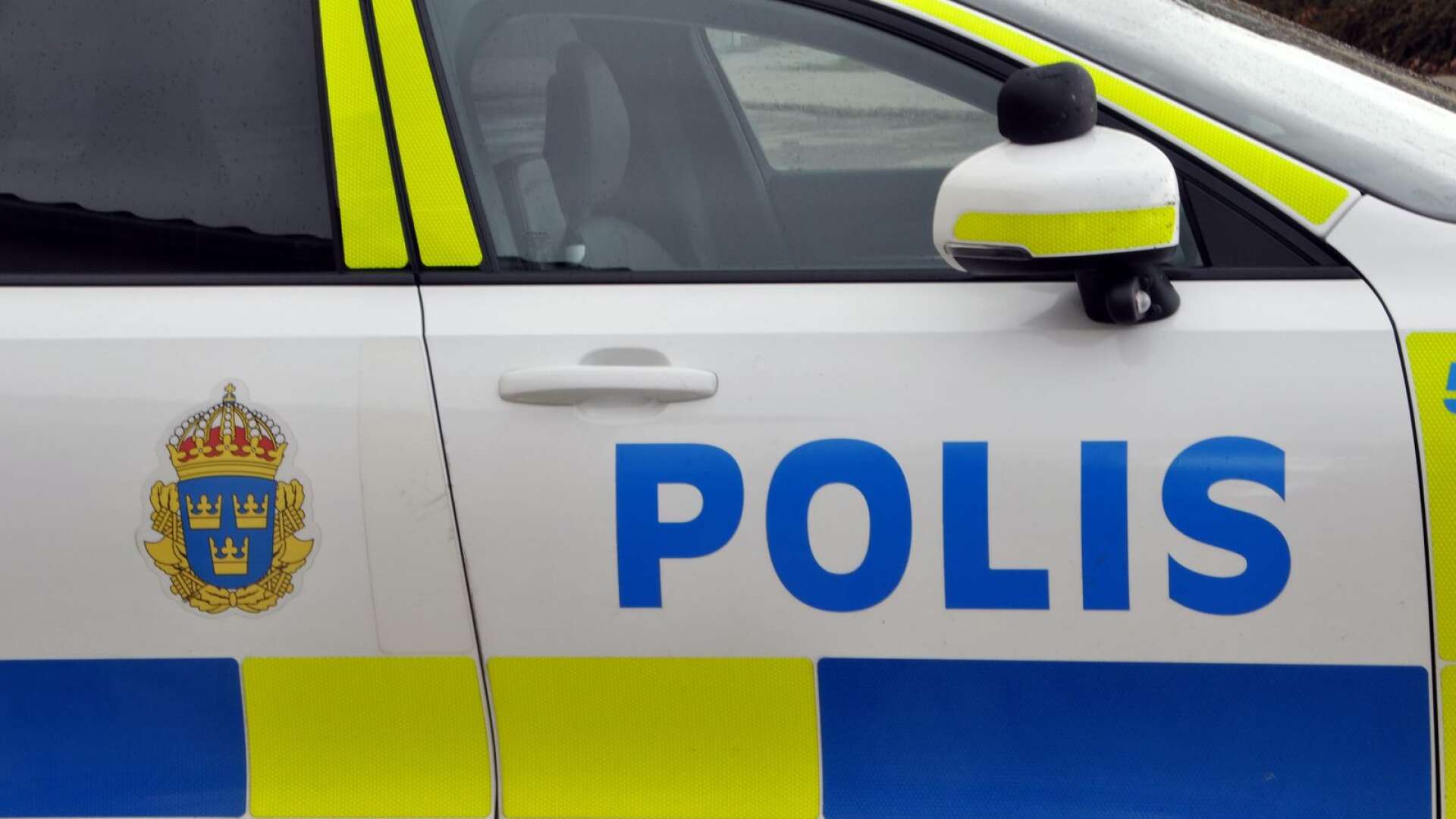 En polispatrull stoppade på tisdagen en personbil i Billingsfors. Föraren är nu misstänkt för grov olovlig körning – för tredje gången.