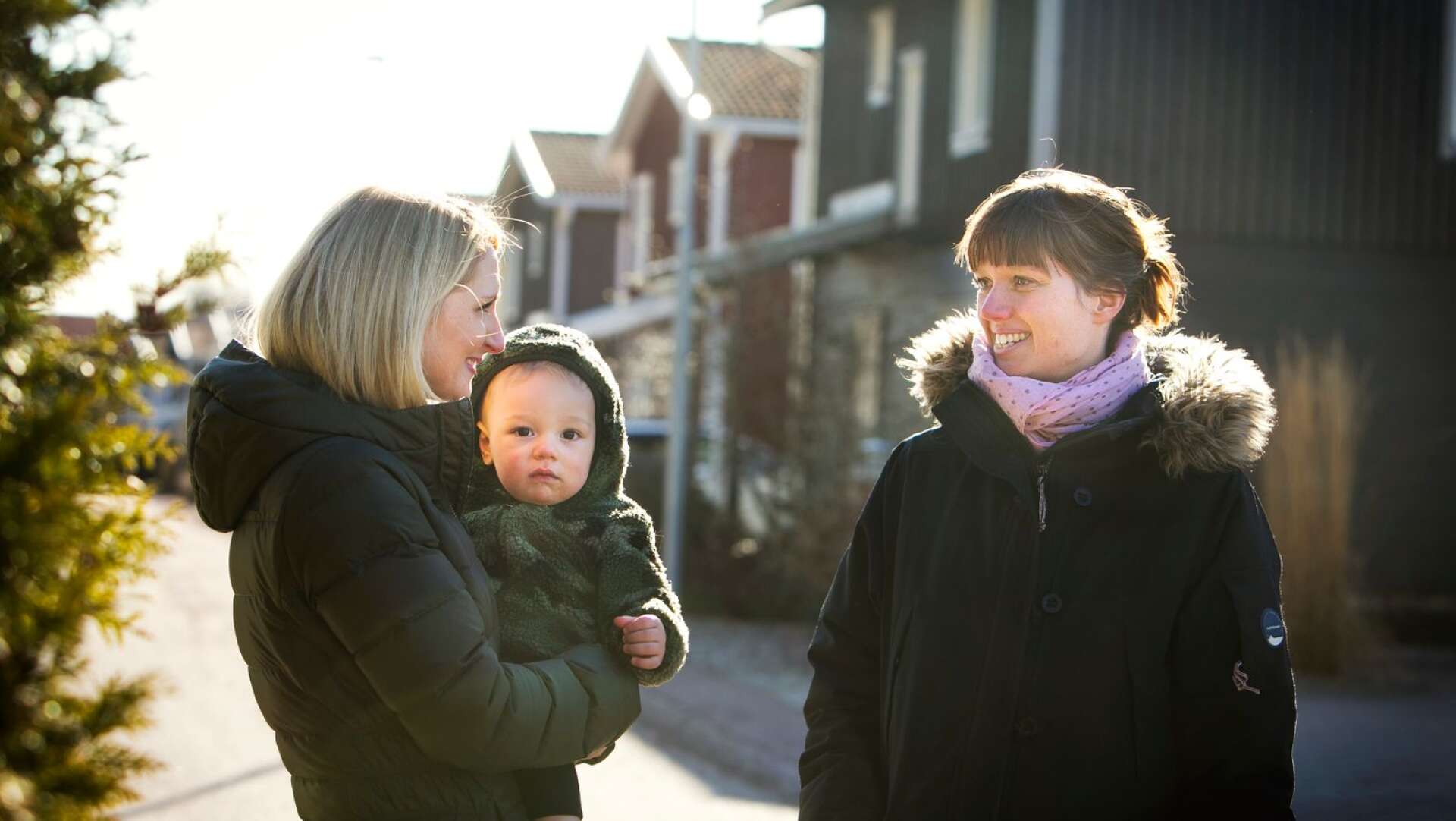 Emilie Blum med sonen Maverick och Kristina Lindroos 