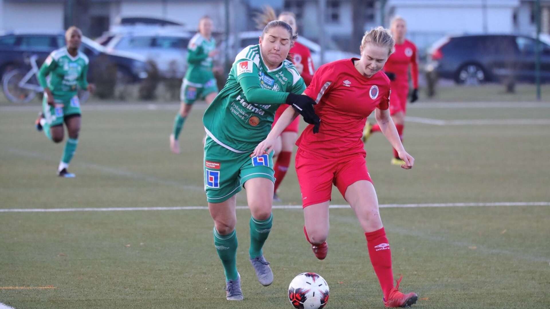 Mallabckens enda målskytt i förlustmatchen mot Örebro Irvina Bajramovic. 