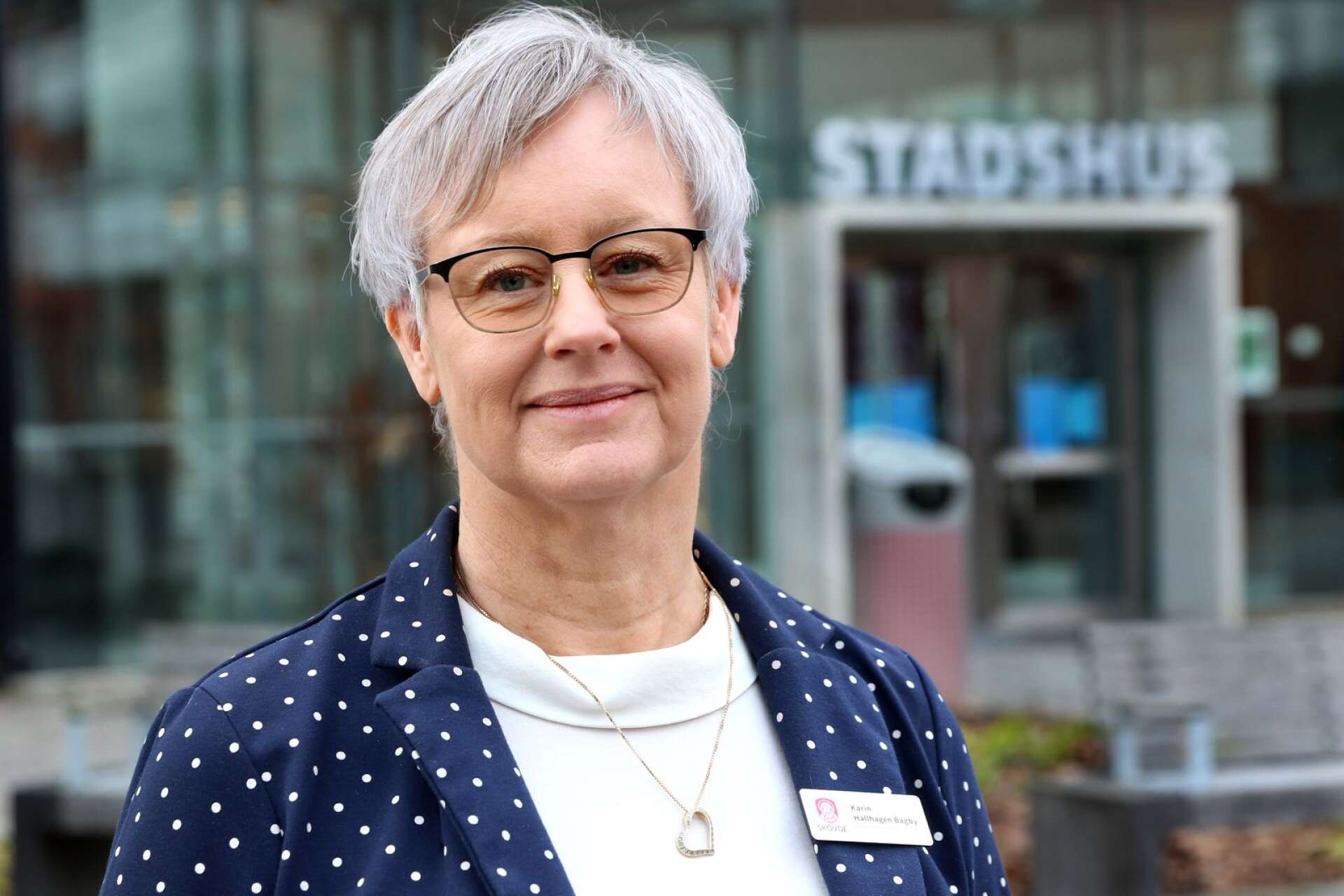Karin Hallhagen Bagby, grundskolechef, har sagt upp sig och slutar om några månader.